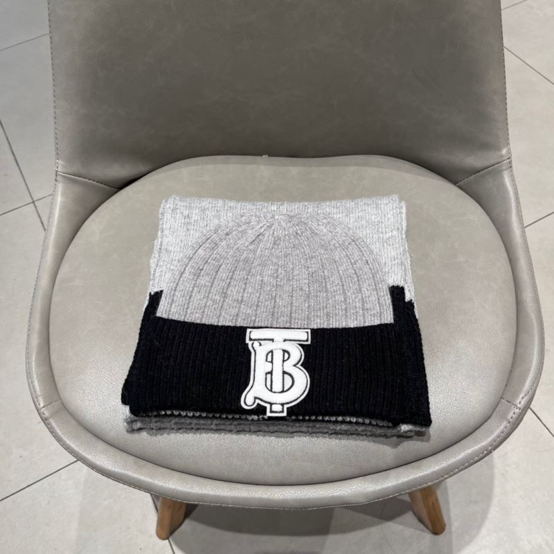 Burberry Caps Scarfs